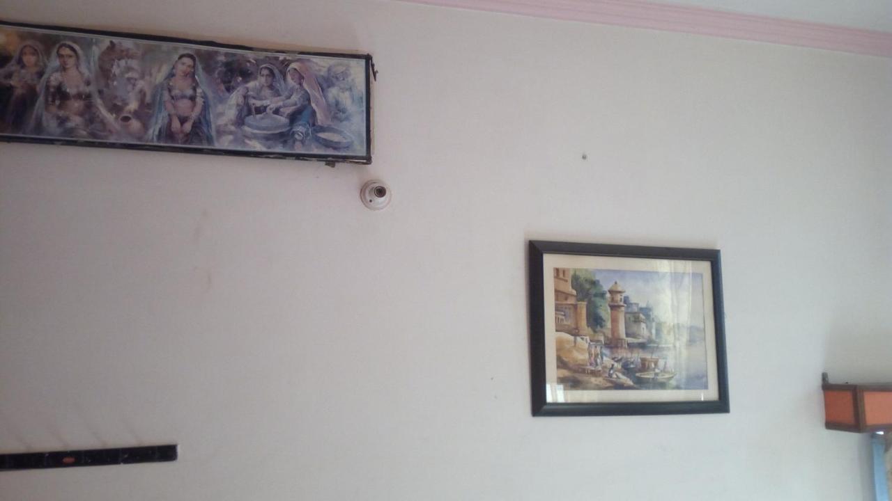 Ishan Paying Guest House Waranasi Zewnętrze zdjęcie