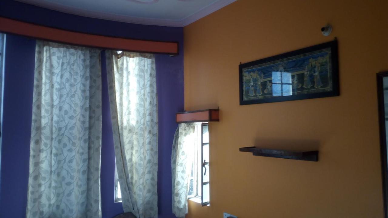 Ishan Paying Guest House Waranasi Zewnętrze zdjęcie
